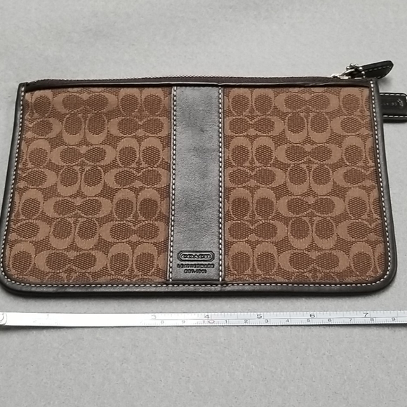 Coach Logo Cosmetic Bag, NWOT - Picture 7 of 7